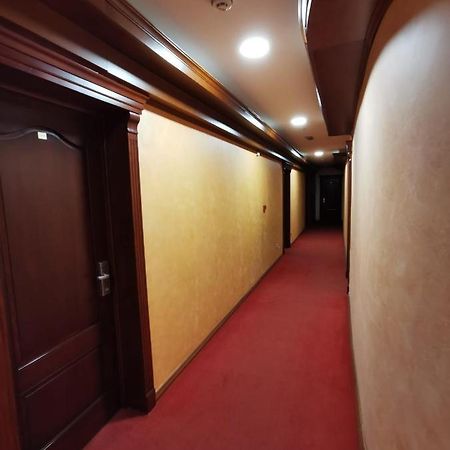 Princ Apartman Novi Sad Exterior foto