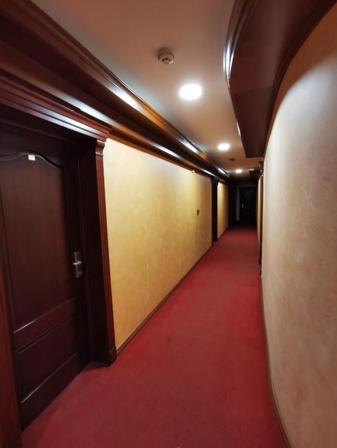 Princ Apartman Novi Sad Exterior foto
